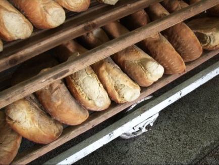 Şeful Finanţelor Bihor: Cota redusă de 9% TVA pentru pâine nu se aplică pentru firmele de alimentaţie publică şi catering 